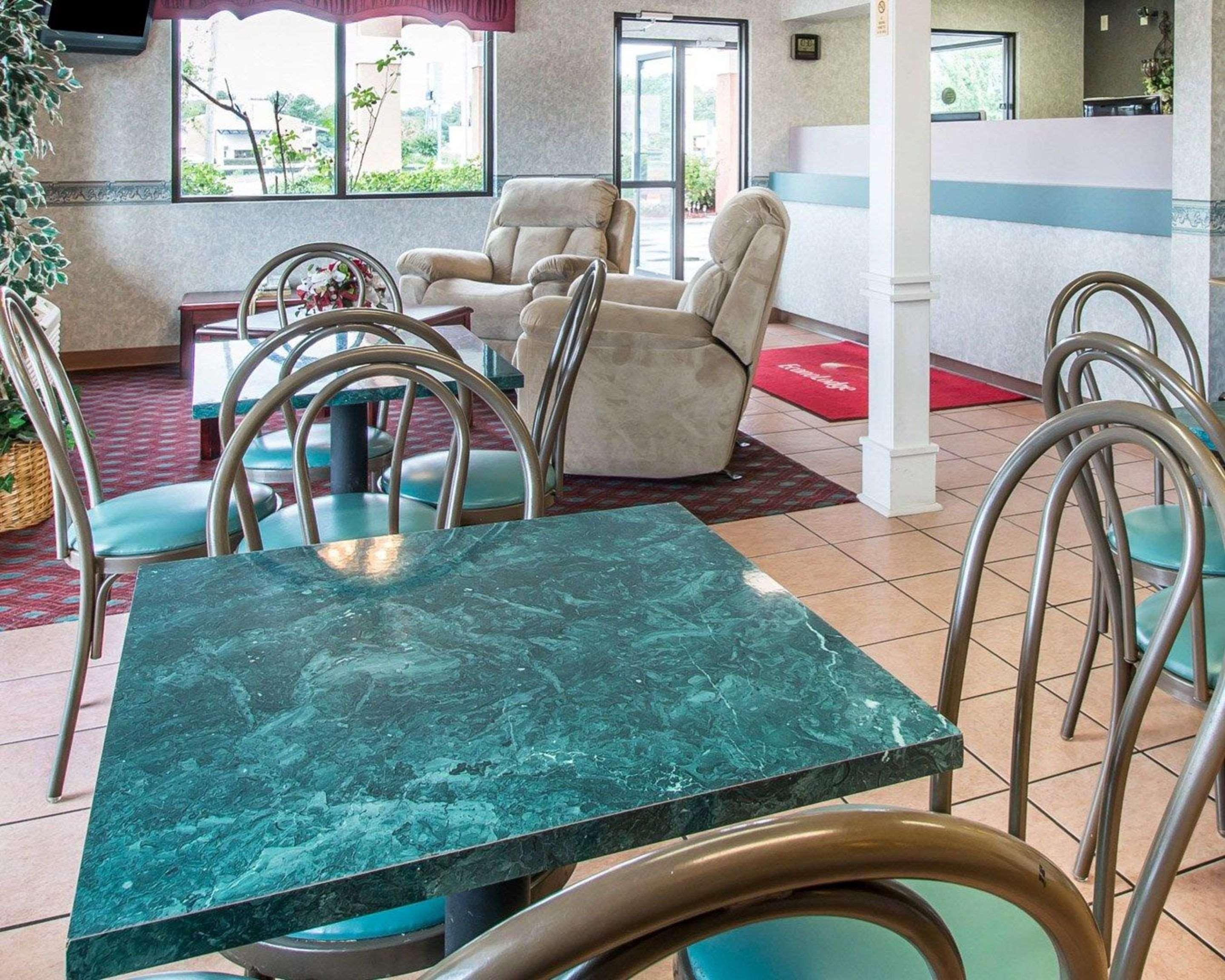 Econo Lodge Dothan Ngoại thất bức ảnh